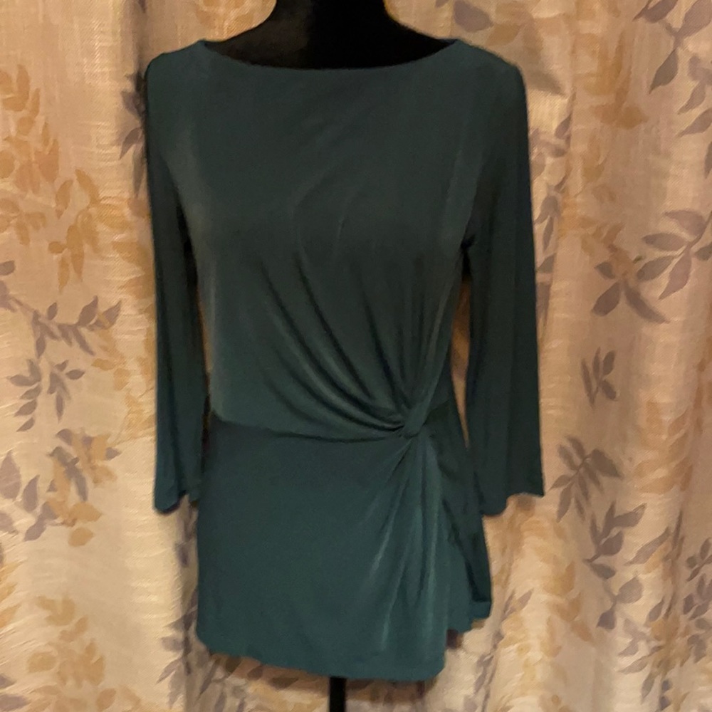 Tahari Top